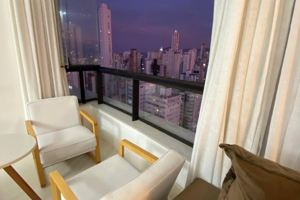 Apartamento No Centro, Com Vista Mar E Cristo Luz Balneário Camboriú Esterno foto